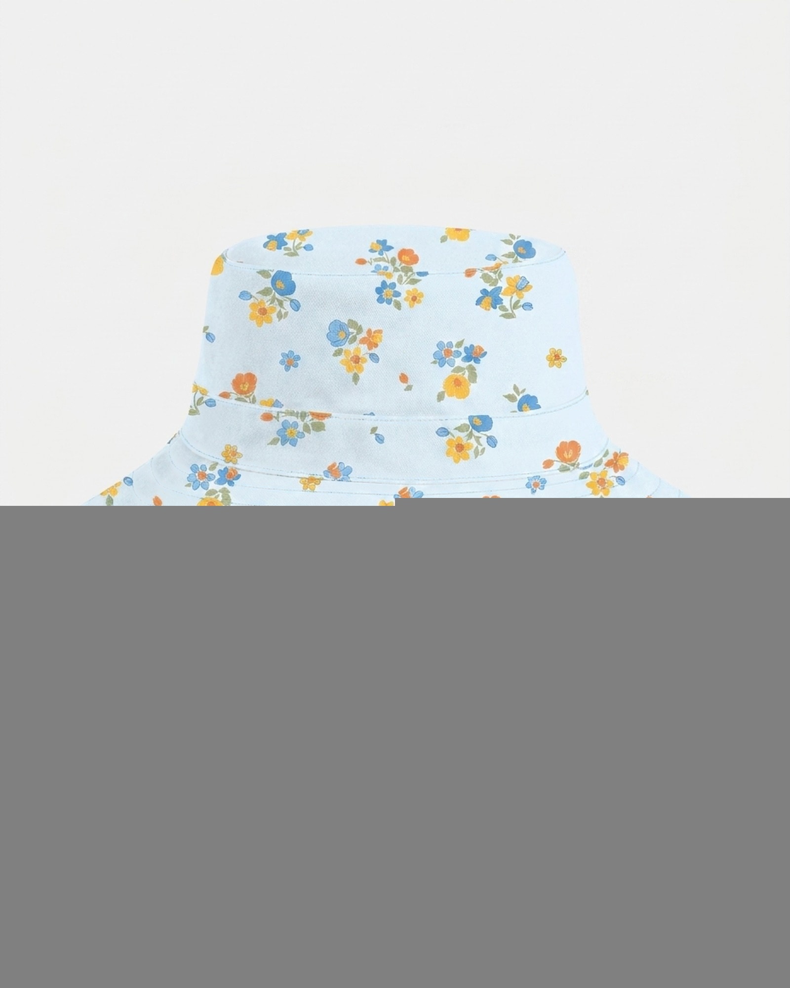Stay Cool and Stylish in Floral Sunhat