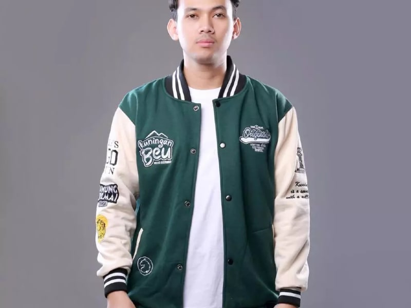JAKET VARSITY KHAS KUNINGAN FULL BORDIR OUTWEAR VARSITY