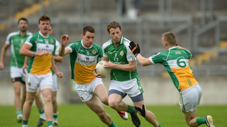 Mark Gottsche on the attack for London in Tullamore.