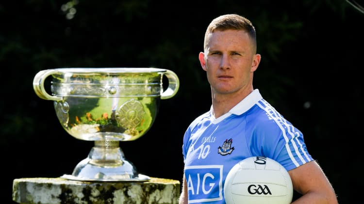 Ciaran Kilkenny, peileadóir Baile Átha Cliath.