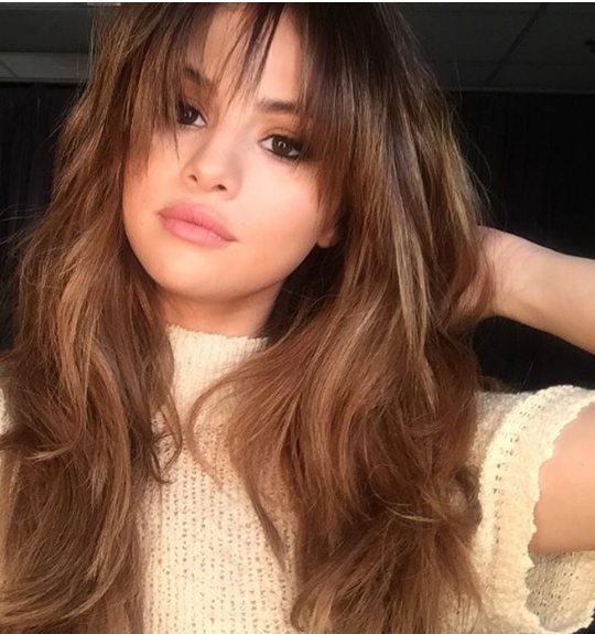 Selena Gomes Strizhki Foto