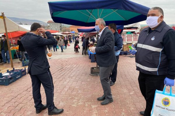 Güneysınır’da ücretsiz maske dağıtımı