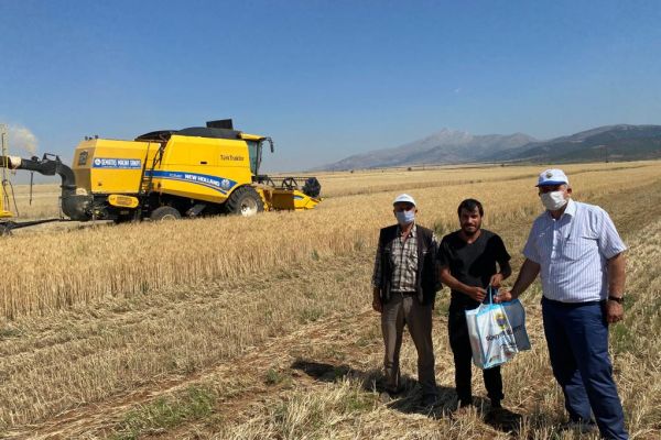 Başkan Ahmet Demir’den çiftçilerimize ziyaret