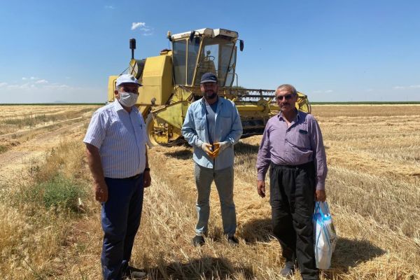 Başkan Ahmet Demir’den çiftçilerimize ziyaret