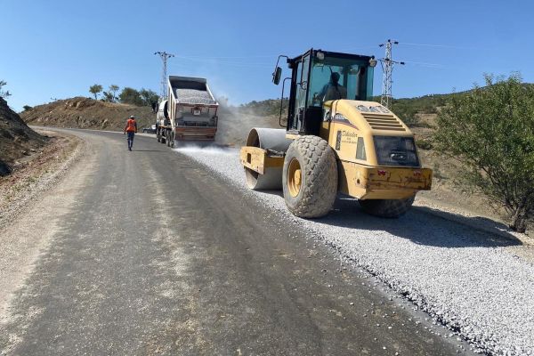 Durayda- Bardas ilçe bağlantı yolumuz asfaltlanarak hizmete sunuldu