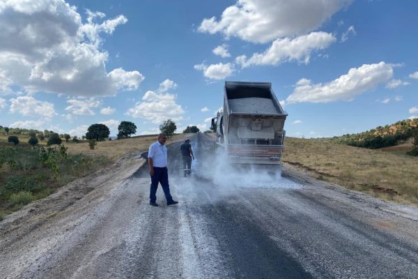 Kızılöz – Durayda mahalle bağlantı yolumuz asfaltlanarak hizmete sunuldu