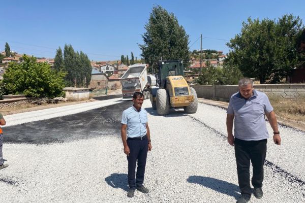 Kızılöz Mahallemiz de bağlantı yolu asfaltlanarak hizmete sunuldu