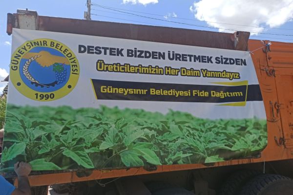 Güneysınır Belediyemizden üreticilerimize ücretsiz fide dağıtımı