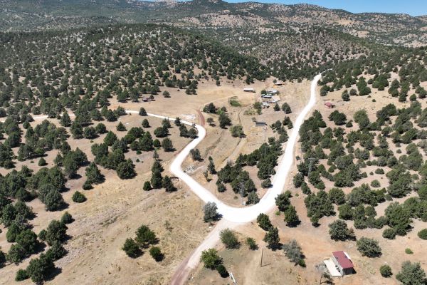 Akkışla Yaylası Yolumuz Asfaltlanarak Hizmete Sunuldu