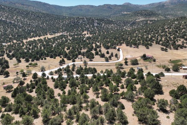 Akkışla Yaylası Yolumuz Asfaltlanarak Hizmete Sunuldu