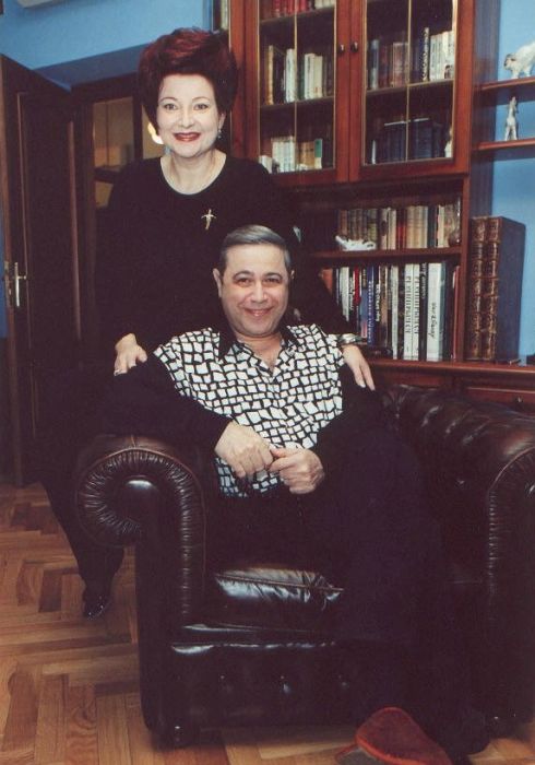 ??????? ???????? ? ????? ??????????, 1997 ???. / ????: www.e-petrosyan.ru