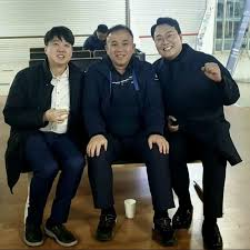 명태균씨와 함께 찍은 사진 좌측부터 이준석, 명태균, 천하람