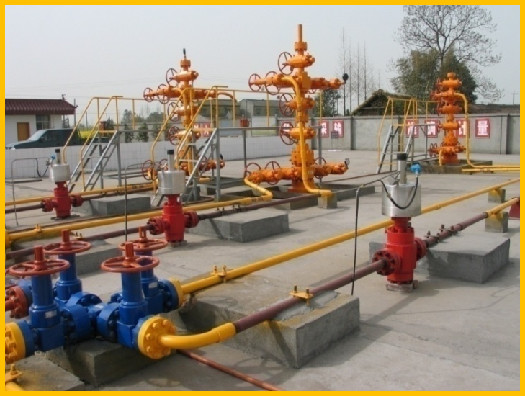 2 1/16-7 1/16 In Oil Gas Wellhead Equipment Xmas Tree Wellhead 21MPa-140MPa secondary image