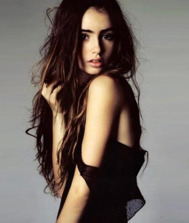 Lily Collins Hot