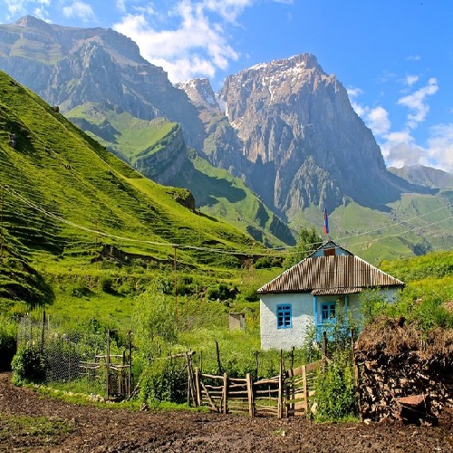 Kingdom of Mountains & Waterfalls