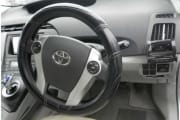 TOYOTA PRIUS preview 4