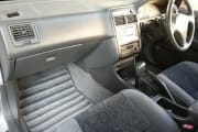 TOYOTA CARINA preview 1