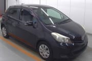 TOYOTA VITZ preview 2