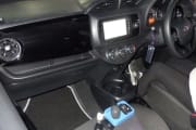 TOYOTA VITZ preview 3