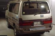 TOYOTA HIACE VAN preview 2