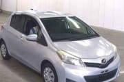 TOYOTA VITZ preview 1