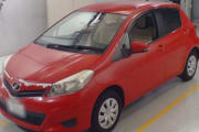 TOYOTA VITZ preview 1