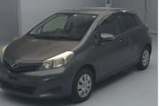 TOYOTA VITZ preview 1