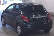 TOYOTA VITZ preview 2