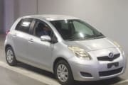 TOYOTA VITZ preview 1