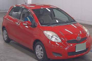 TOYOTA VITZ preview 2