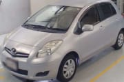 TOYOTA VITZ preview 1