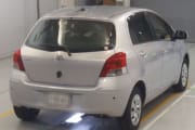 TOYOTA VITZ preview 2