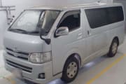 TOYOTA HIACE VAN preview 1
