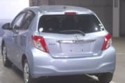 TOYOTA VITZ preview 1