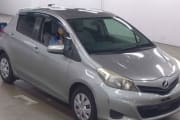 TOYOTA VITZ preview 1