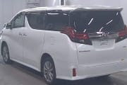 TOYOTA ALPHARD preview 2