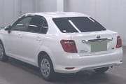 TOYOTA COROLLA AXIO preview 2