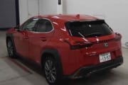 LEXUS UX HV preview 2