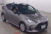 TOYOTA YARIS preview 1