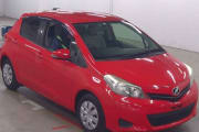 TOYOTA VITZ preview 1