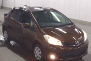 TOYOTA VITZ preview 1