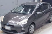 TOYOTA AQUA preview 1