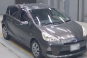 TOYOTA AQUA preview 3