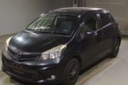 TOYOTA VITZ preview 1