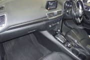 MAZDA AXELA preview 3