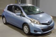 TOYOTA VITZ preview 2
