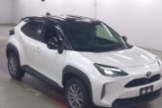 TOYOTA VITZ preview 2