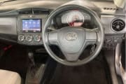 TOYOTA COROLLA AXIO preview 3