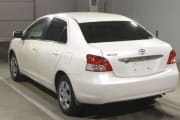TOYOTA BELTA preview 2