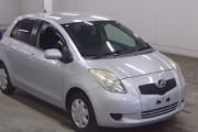 TOYOTA VITZ preview 1